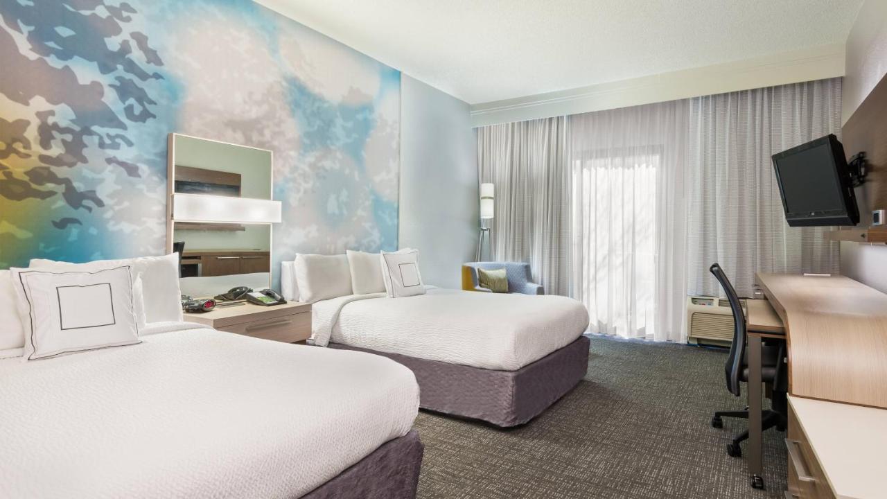 Courtyard By Marriott Wilmington/Wrightsville Beach Экстерьер фото