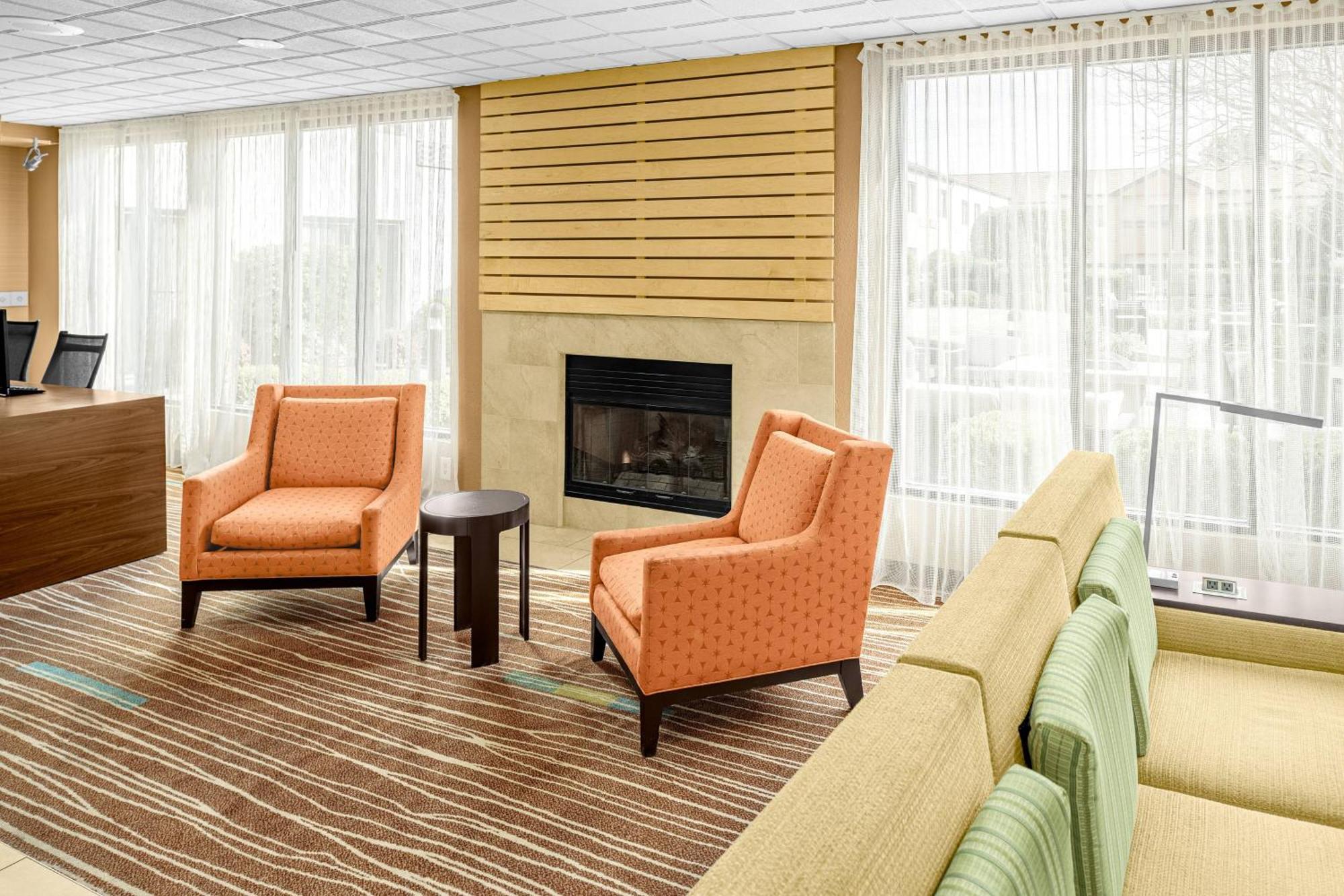 Courtyard By Marriott Wilmington/Wrightsville Beach Экстерьер фото
